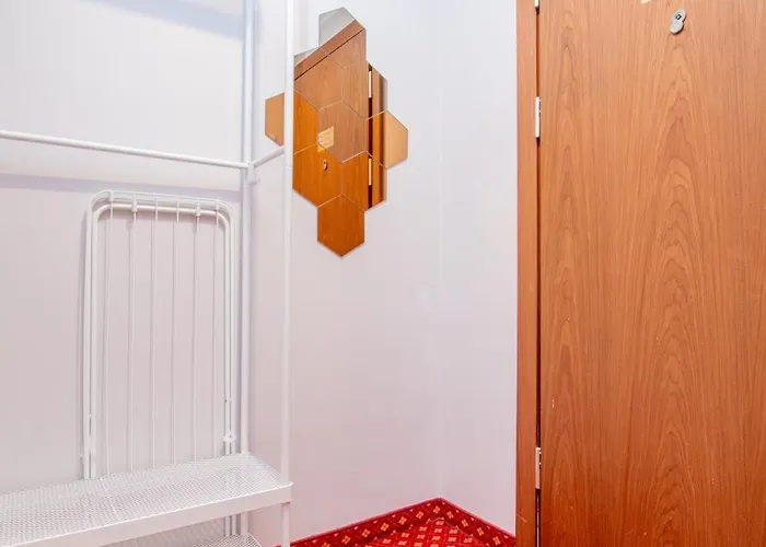 Plytu 9 3* פלאנגה