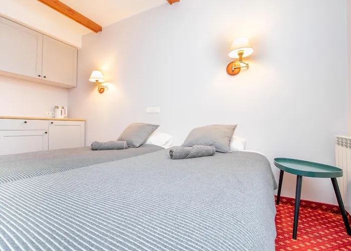 Plytu 9 מלון דירות פלאנגה